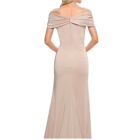 NWT La Femme Off The Shoulder Dress - Picture 3 of 8